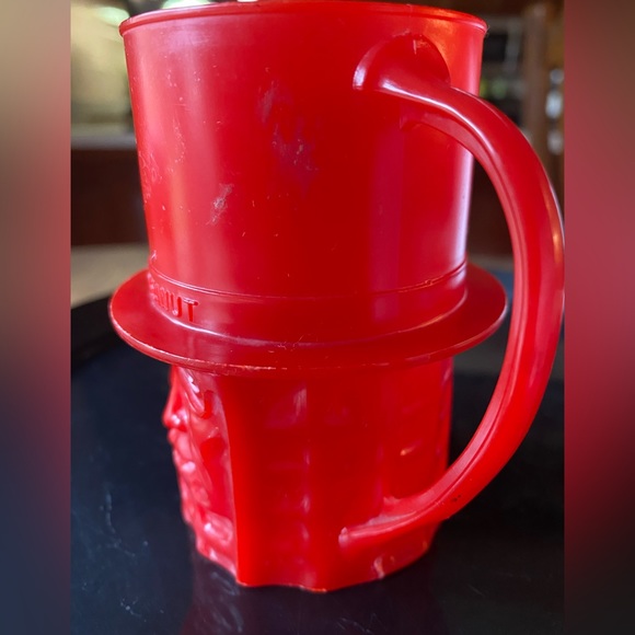 Vintage Mr. Planter Peanut Red Mug - Picture 3 of 7